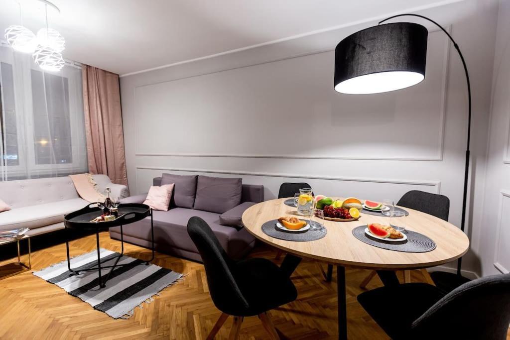 Elegant, Comfortable In The Heart Of Warsaw!アパートメント エクステリア 写真